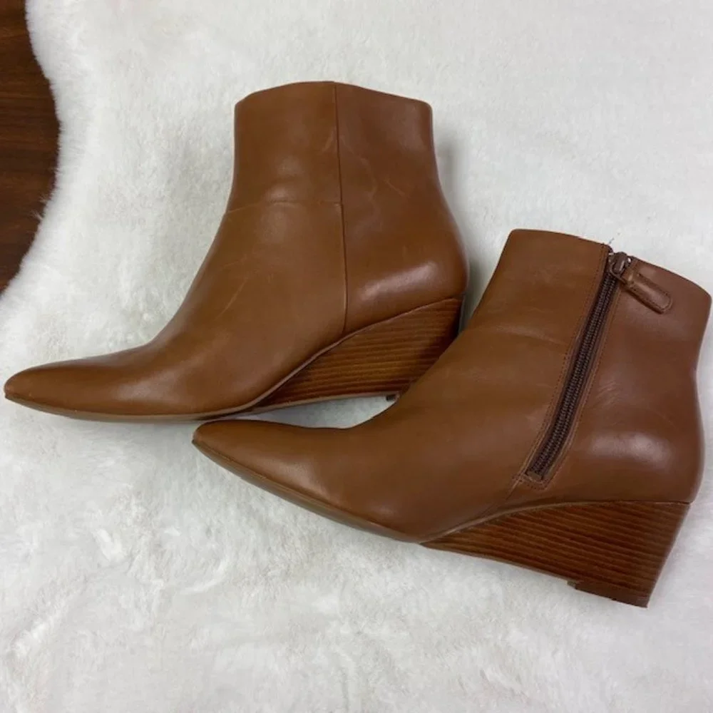 Cole Haan‎ Eneida Wedge Booties Pointed Toe Leather, size 8.5 B